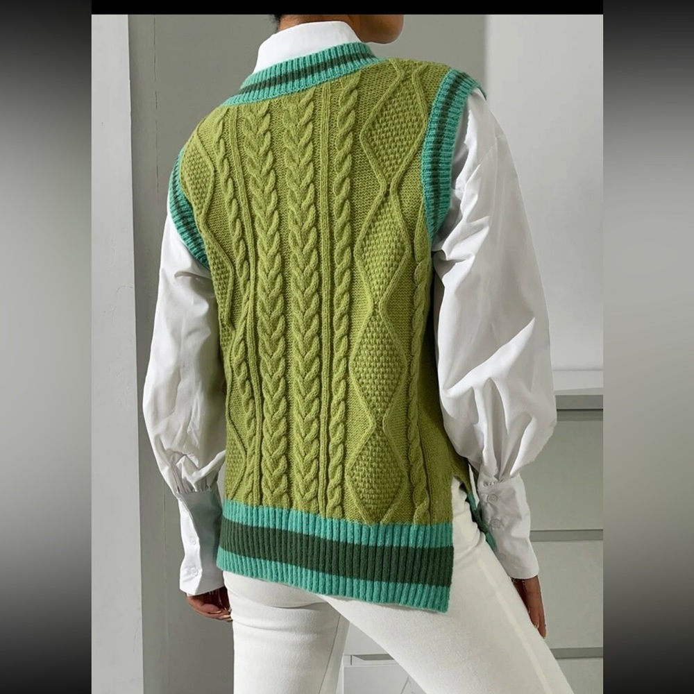 Vest - Picture 2 of 3